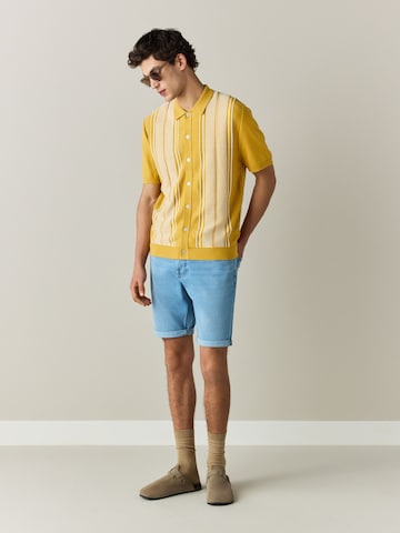 Next Slimfit Shorts 'Motion Flex' in Blau