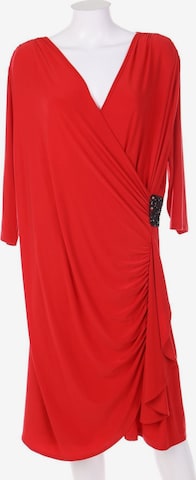 POMPÖÖS Dress in 5XL in Red: front