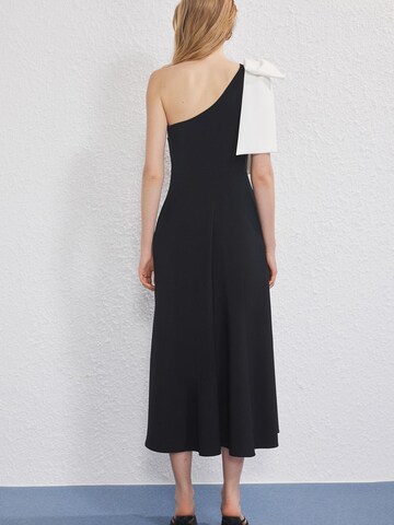 Trendyol - Vestido de cocktail em preto