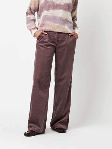 TONI Loosefit Hose in Lila: Vorderseite