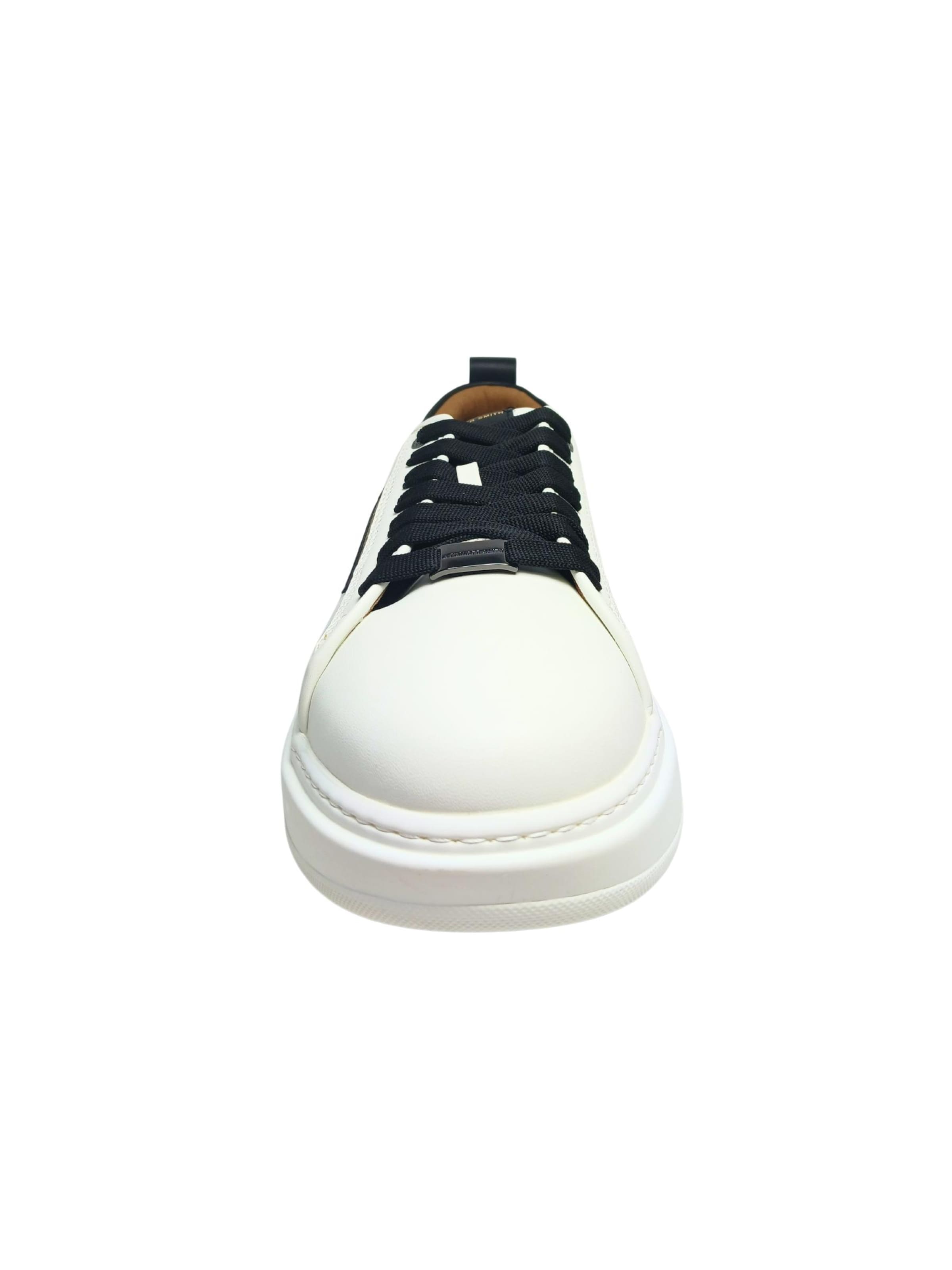 Baskets basses Alexander Smith en blanc