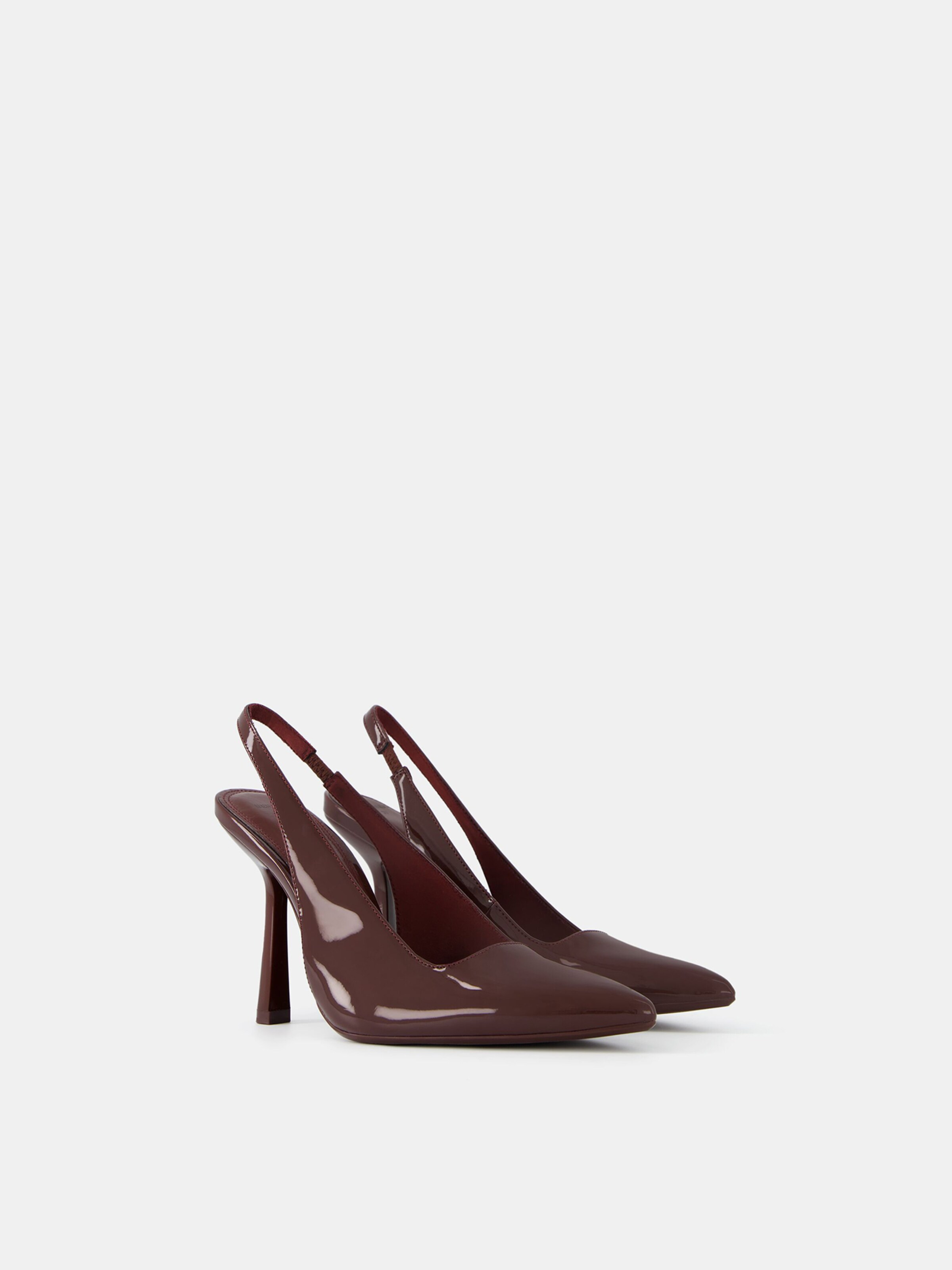 Escarpins a bride arriere Bershka en Brun Fonce ABOUT YOU