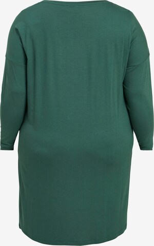 Rochie 'BASI' de la EVOKED pe verde