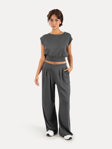 Smilodox Loosefit Hose 'Luvia' in Grau