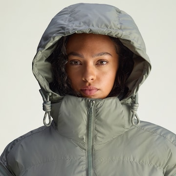 ADIDAS BY STELLA MCCARTNEY Outdoormantel in Grün