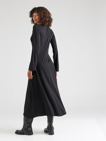 Monki Kleid in Schwarz