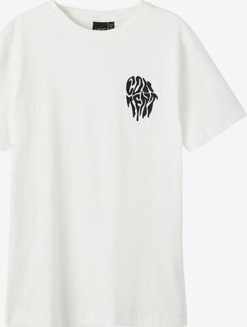 LMTD Shirt in White: front