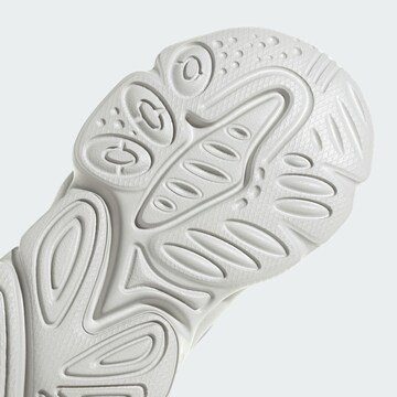 ADIDAS ORIGINALS Sneakers 'Ozweego' in Grijs