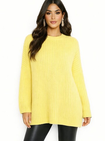 Worldclassca Oversized Sweater 'Dicker' in Yellow: front