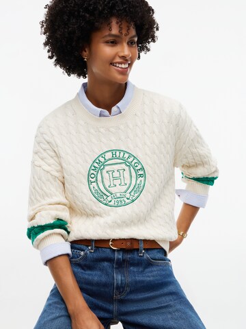 TOMMY HILFIGER - Cinturón 'ESS EFFORTLESS' en marrón: frente
