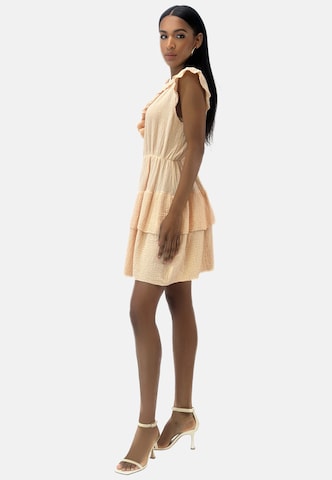 Elara Jurk in Oranje