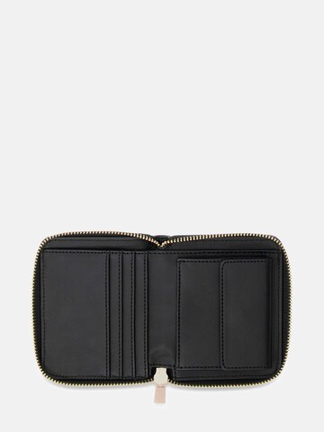GUESS Wallet 'Cheryl' in Black