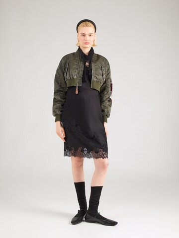 ALPHA INDUSTRIES Átmeneti dzseki 'MA-1' - zöld