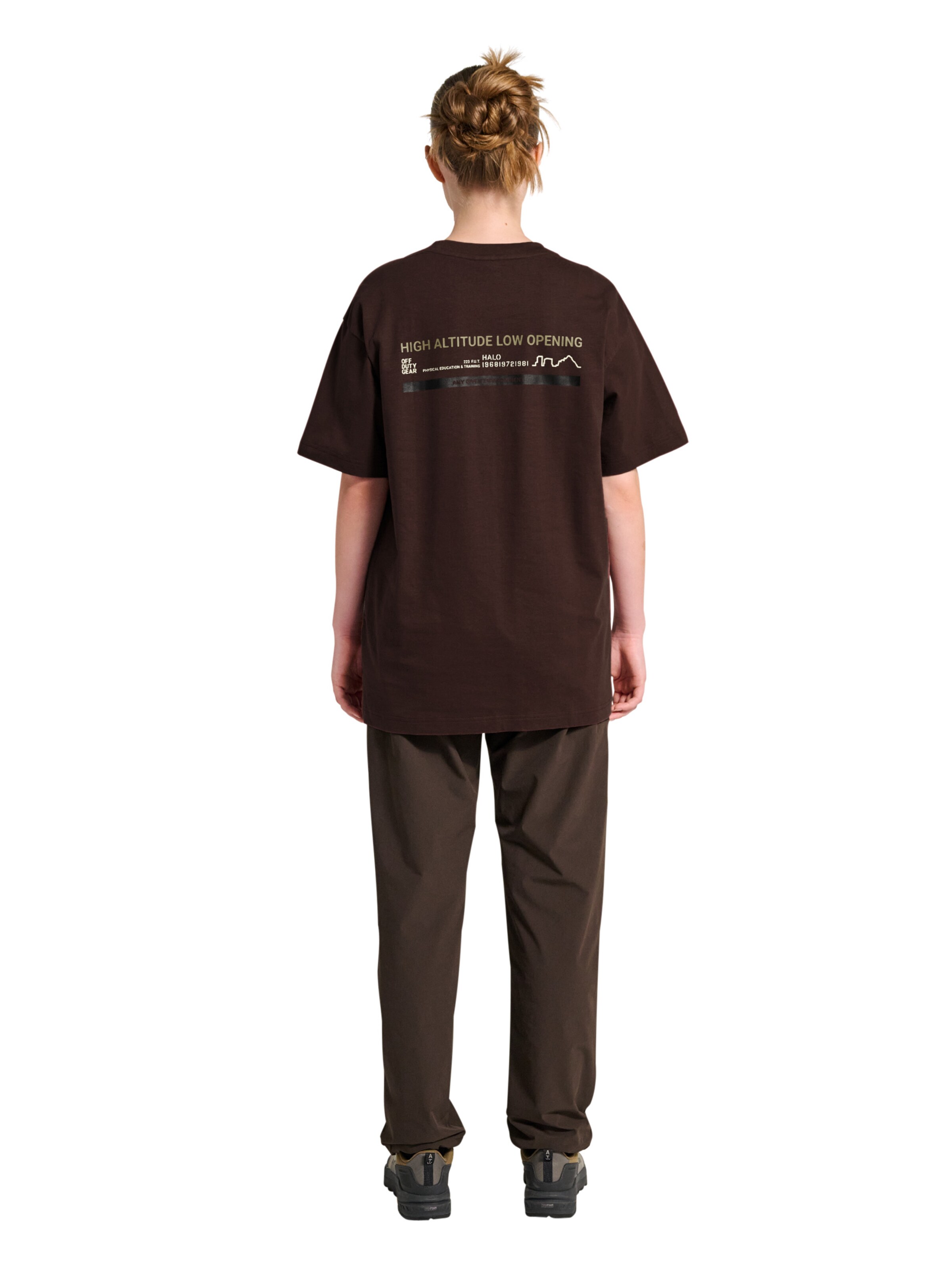 HALO Shirt in Bruin
