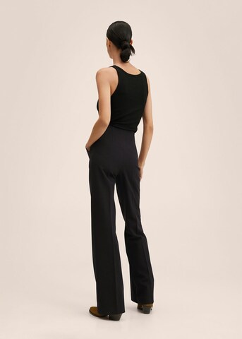 MANGO Bootcut Hose in Schwarz