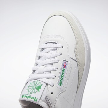 Reebok - Sapatilhas baixas em branco