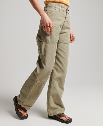 Superdry Loose fit Pants in Green