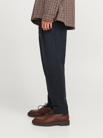 JACK & JONES - Tapered Pantalón plisado en negro