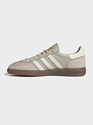 ADIDAS ORIGINALS Ниски маратонки 'HANDBALL SPEZIAL' в сиво