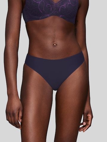 TRIUMPH Tai-Slip ' Red Label Body Make-Up Illusion Lace ' in Blau: Vorderseite