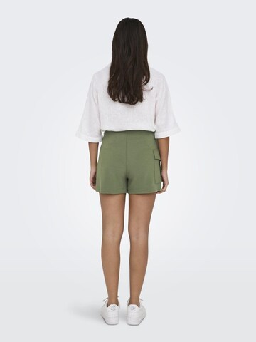 Regular Pantalon cargo 'CORINNA' ONLY en vert