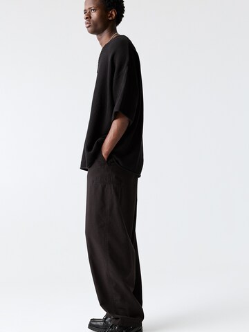 Baggy Pantaloni di Pull&Bear in nero