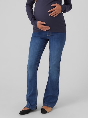 MAMALICIOUS Flared Jeans 'CILIA' in Blue: front