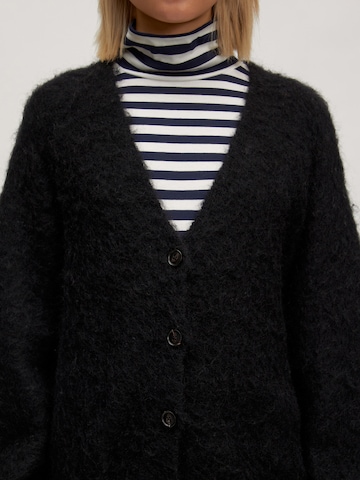 EDITED Knit Cardigan 'Onorina' in Black