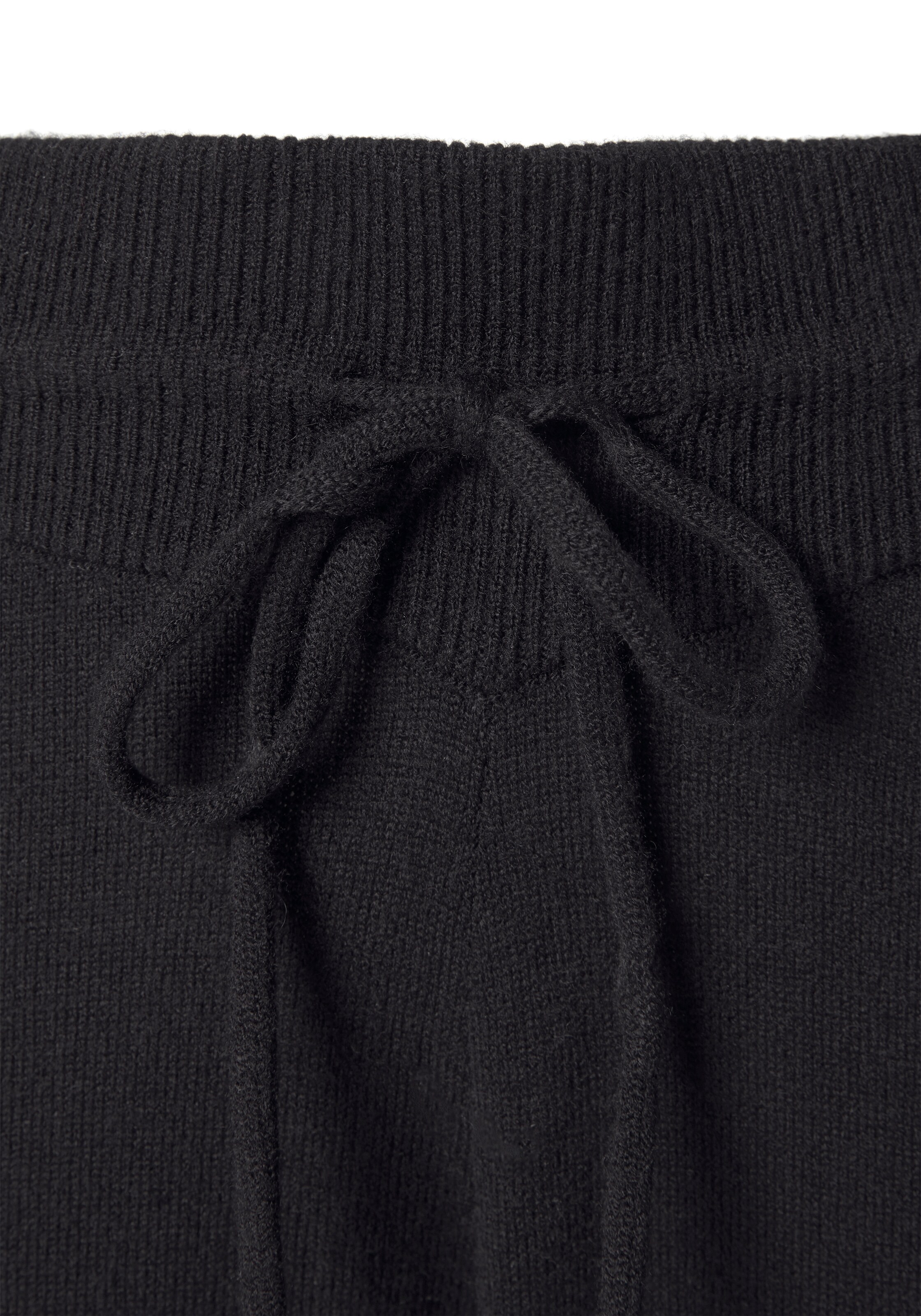 LASCANA Tapered Nadrág - fekete