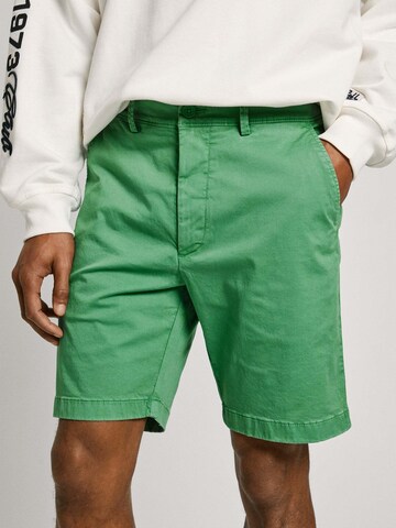 regular Pantaloni chino 'REGULAR' di Pepe Jeans in verde