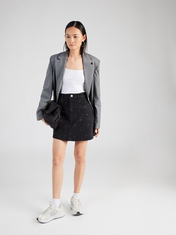 PIECES Skirt 'Penny' in Black