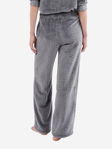 ETAM Pyjamahose in Grau