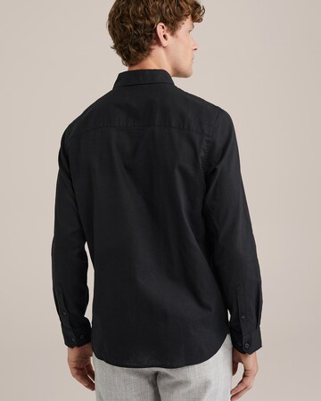WE Fashion Slim Fit Skjorte i sort