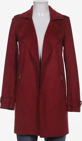 zero Jacket & Coat in S in Red: front