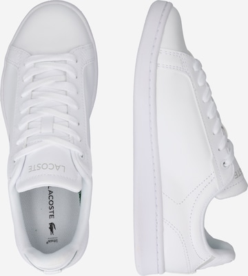 LACOSTE Låg sneaker 'Court' i vit