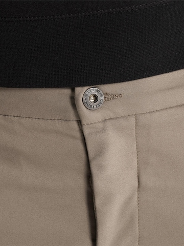 Tapered Pantaloni chino 'Cylas tapered fit chino' di CAST IRON in marrone