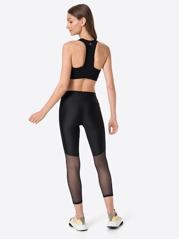 UNDER ARMOUR Skinny Workout Pants in Black