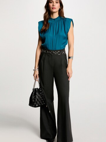 Morgan Blouse in Blue