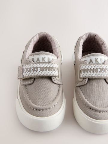 pilka Baker by Ted Baker Pirmieji vaiko vaikščiojimo bateliai