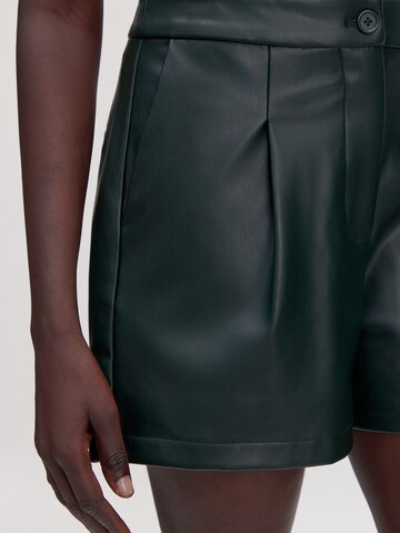 EDITED Loose fit Pants 'Silvia' in Green