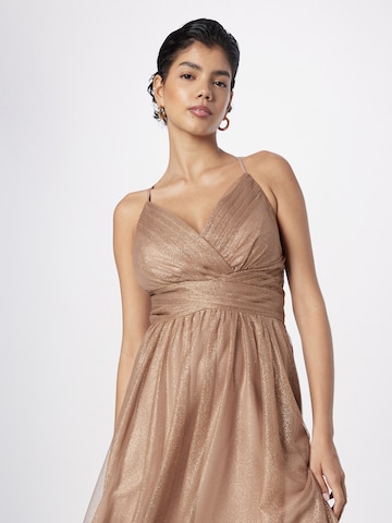 Vera Mont Evening Dress in Gold