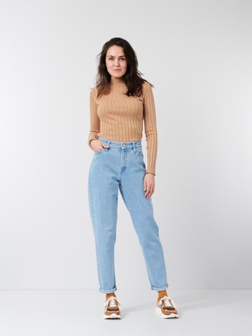Wide leg Jeans 'Pantaloni femei W. Wegener Mom 8896 albastru' di W. Wegener in blu