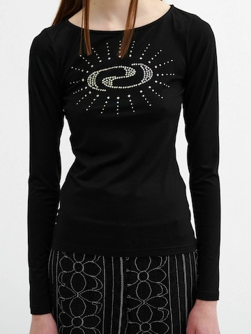 Résumé Tričko 'Valeria' – černá