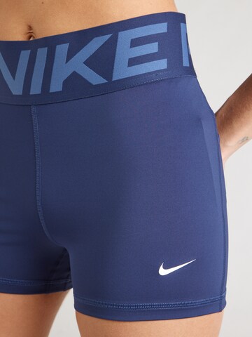 Skinny Pantalon de sport NIKE en bleu
