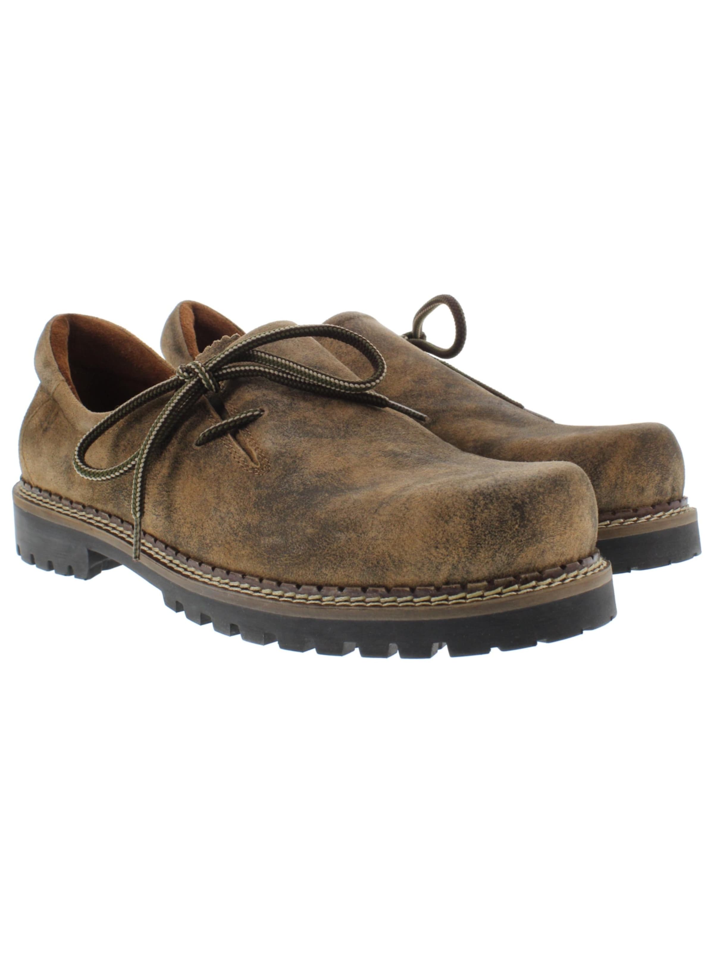 RAUSCHZEIT Traditional Shoes in Beige
