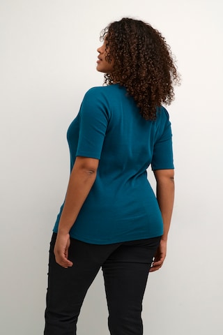 KAFFE CURVE T-shirt 'Carina' i blå