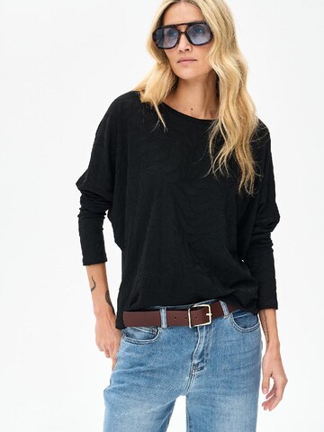Blue Shadow Blouse in Black: front