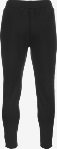 Lyle & Scott Regular Pants in Black