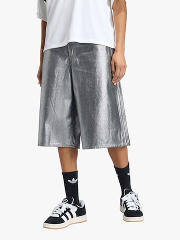ADIDAS - Regular Calças em prata: frente