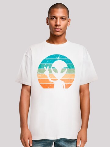 T-Shirt 'Alien Piece Sonnenuntergang' F4NT4STIC en blanc : devant